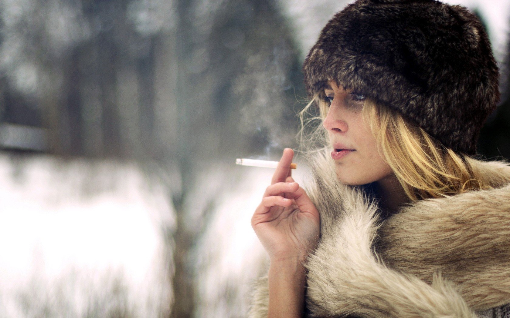 blonde, Winter, Smoking, Cigarette Wallpaper
