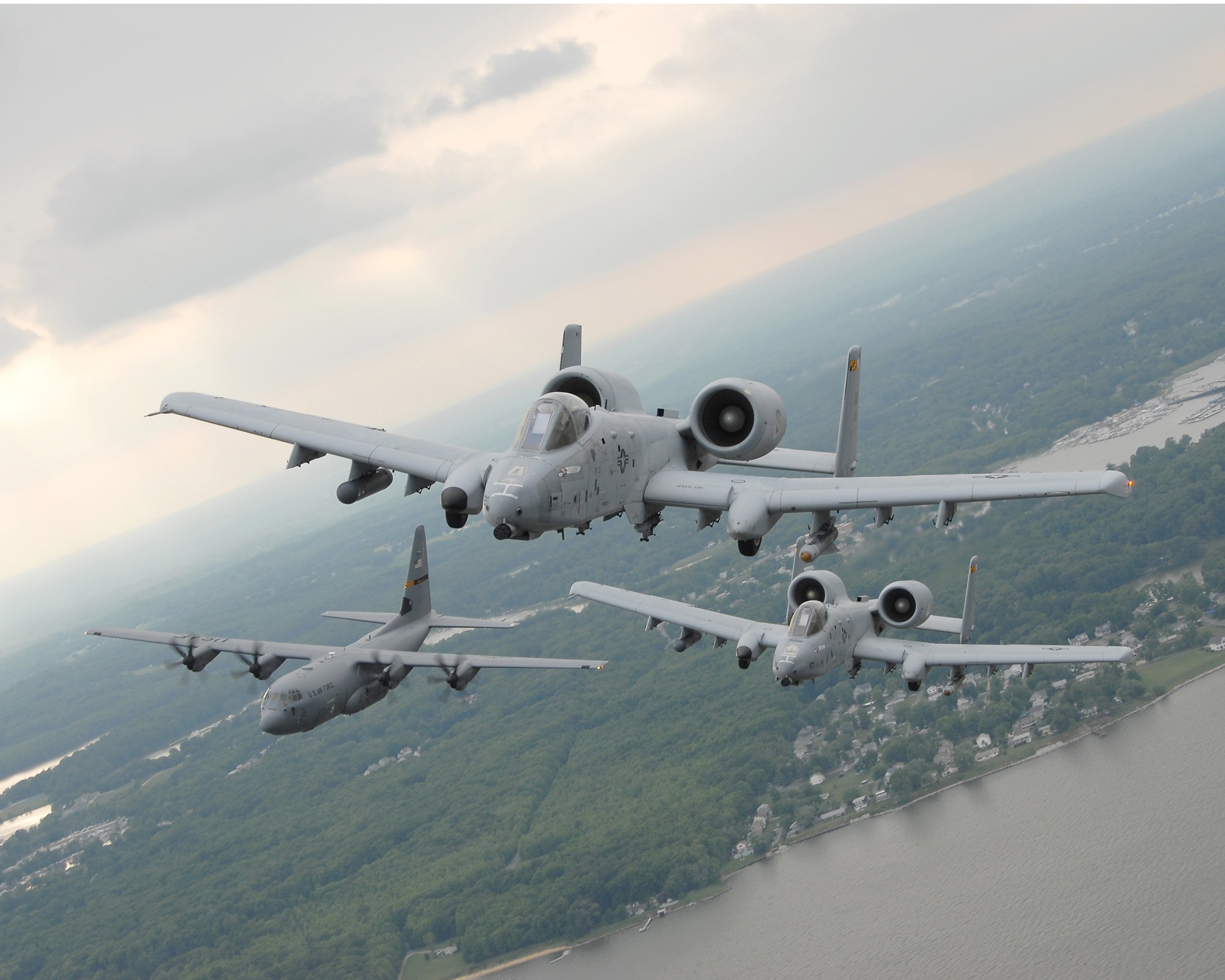 a 10, Bomber, Jet, Fighter, Bomb, Military, Airplane, Plane, Thunderbolt, Warthog,  11 Wallpaper