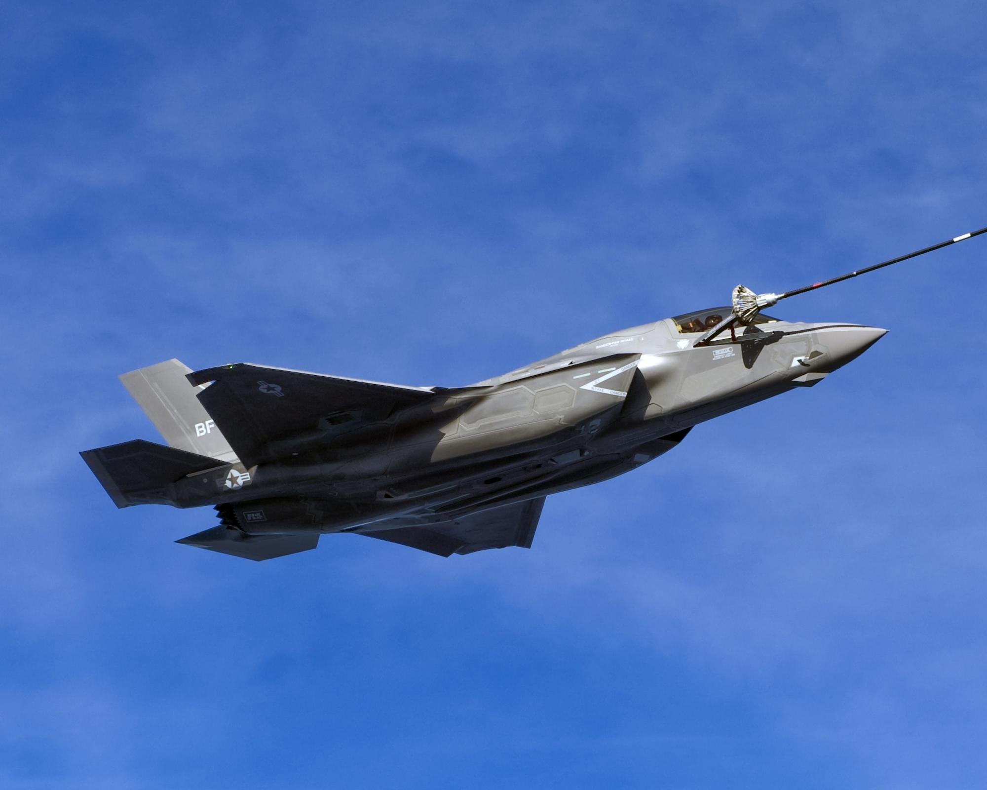 f 35, Military, Fighter, Jet, Airplane, Plane, Lightning, Bomber, Joint,  19 Wallpaper