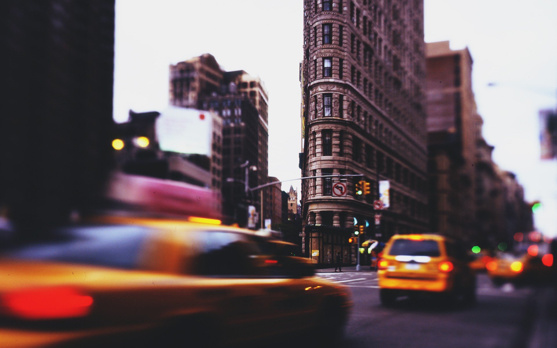 cityscapes, Streets, Corner, Vintage, Cars, Models, Traffic, New, York, City, Taxi, Long, Exposure, Street, Signs, Miniature, Effect Wallpaper