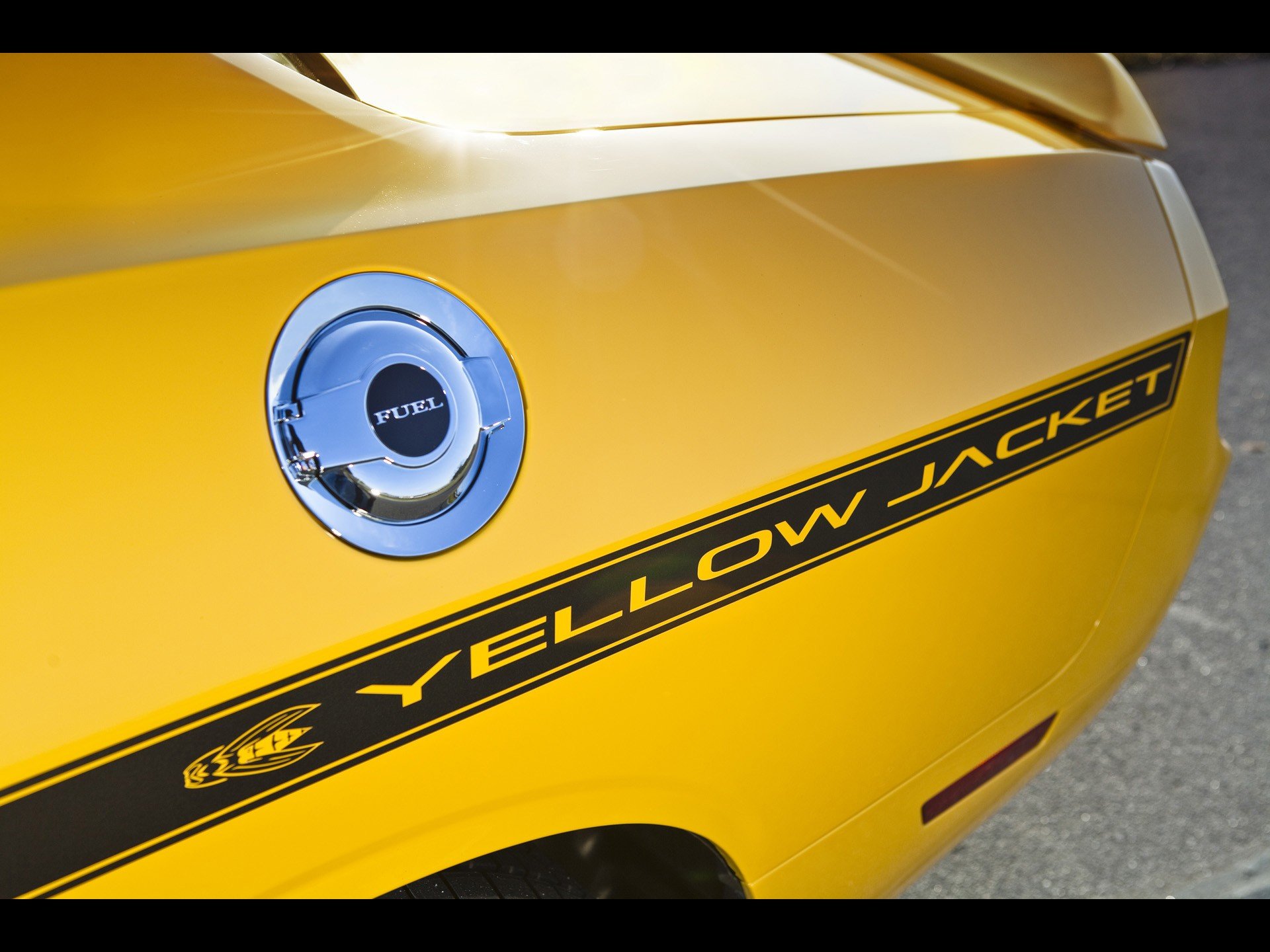 cap, Jackets, Gas, Dodge, Challenger, Dodge, Challenger, Srt8, Yellow, Cars Wallpaper