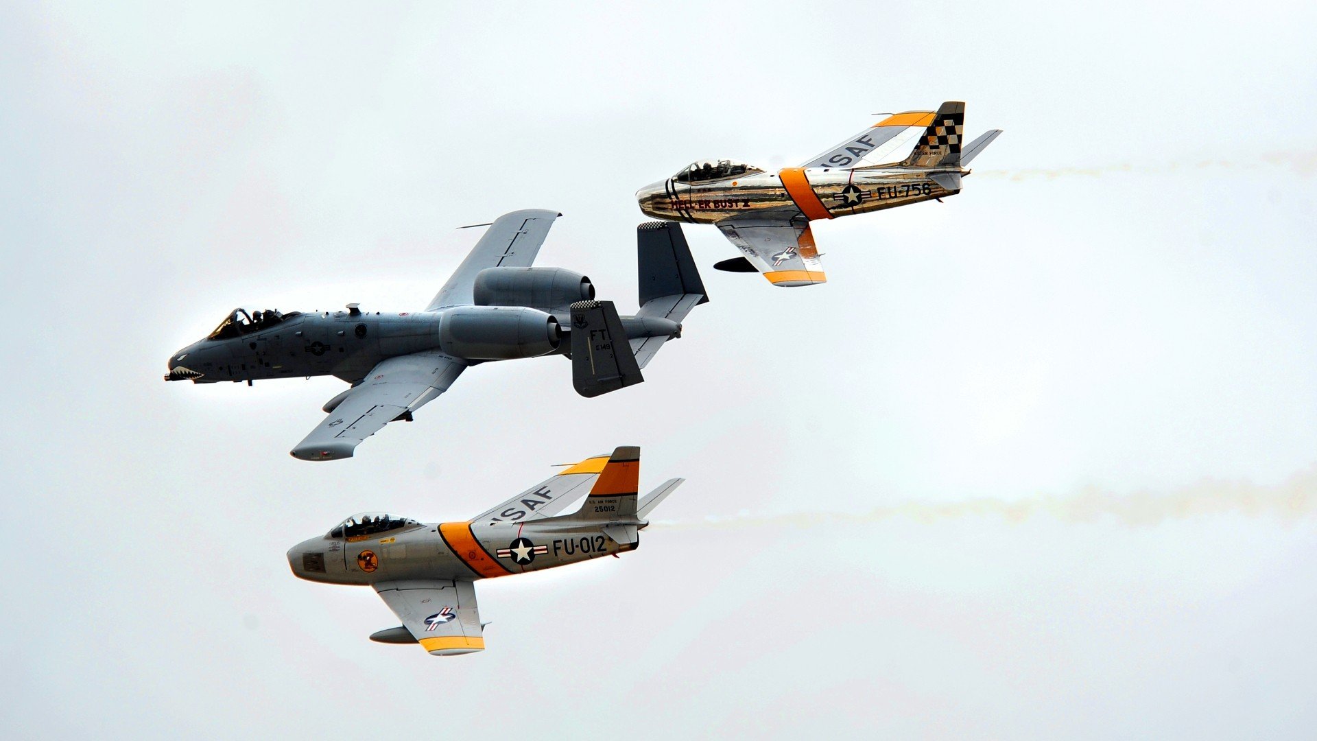 aircraft, F 86, Sabre, A 10, Thunderbolt, Ii Wallpaper