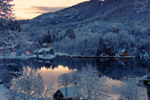 norway, Nature, Landscapes, Lakes, Water, Reflection, Hills, Mountains, Trees, Forest, Sunset, Sunrise, Scenic, Winter, Snow, Seasons, Architecture, Buildings, Houses, Resort, Lights
