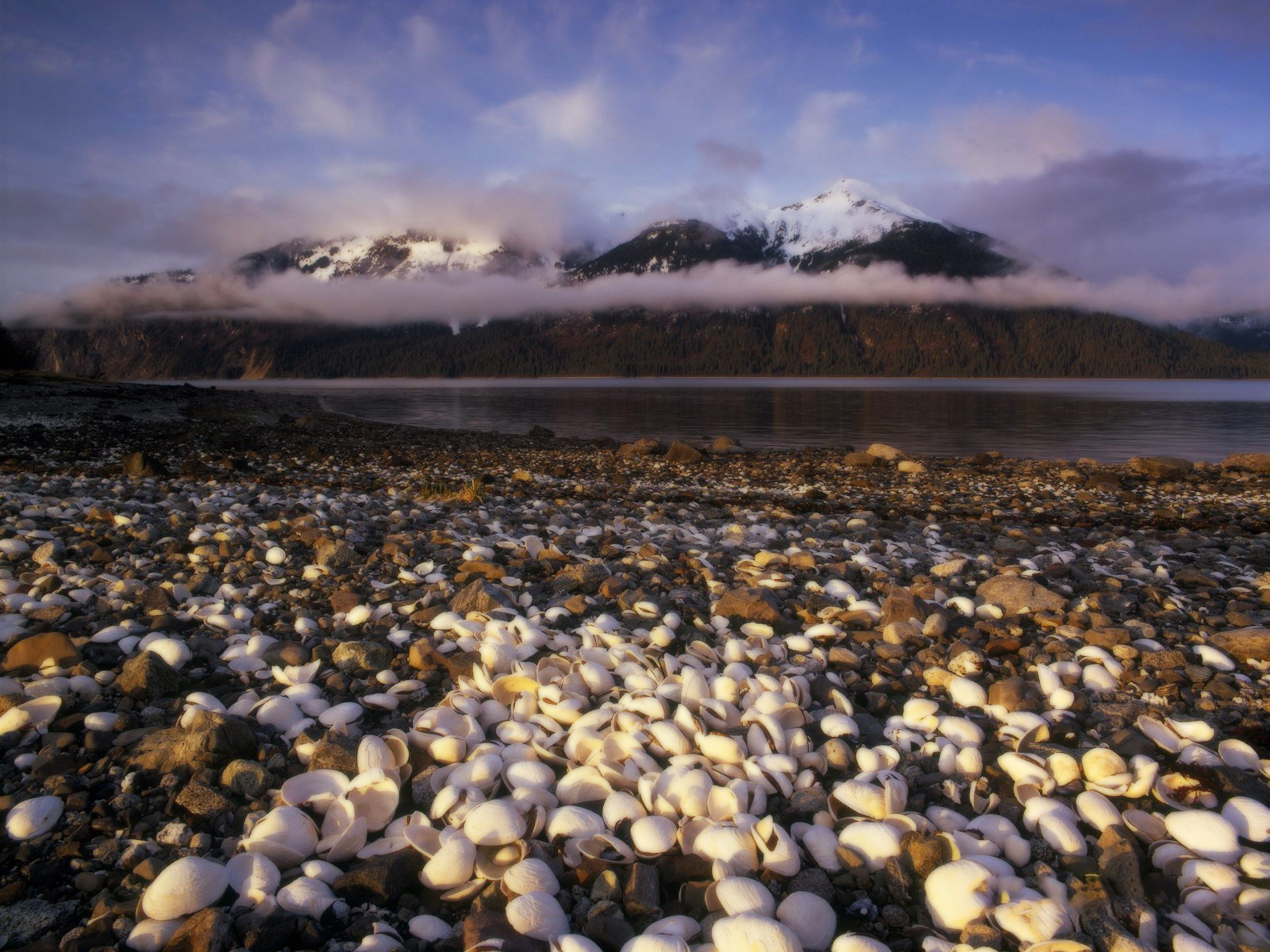 mountains, Clouds, Landscapes, Nature, Fog, Shells, Lakes Wallpaper