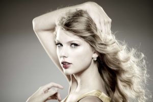 taylor, Swift, Entertainment, Music, Singer, Country, Musician, Celeb, Women, Females, Girls, Babes, Blondes, Face, Ayes, Lips, Pose