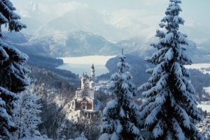 neuschwanstein, Castle, Winter, Germany, Bavaria, Castle, Bavaria, Architecture, Buildings, Tower, Nature, Landscapes, Trees, Forest, Wood, Lakes, Winter, Snow, Seasons, Mountains, Haze, Scenic