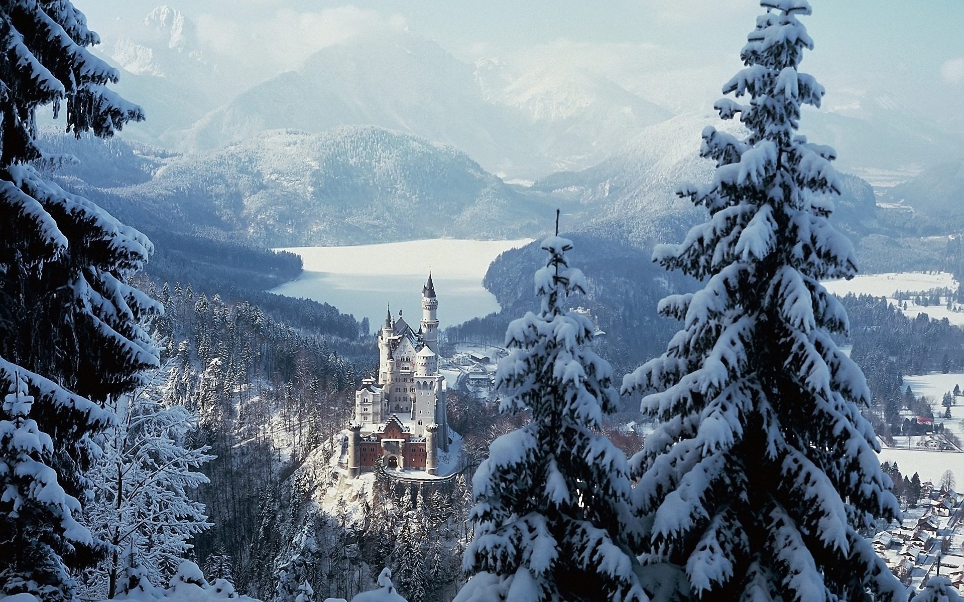 neuschwanstein, Castle, Winter, Germany, Bavaria, Castle, Bavaria, Architecture, Buildings, Tower, Nature, Landscapes, Trees, Forest, Wood, Lakes, Winter, Snow, Seasons, Mountains, Haze, Scenic Wallpaper