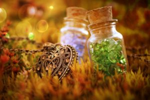 bokeh, Photography, Mood, Emotion, Fantasy, Heart, Necklace, Jewelry, Moss, Color, Crystals, Cork, Bottle, Jar, Glass, Reflection