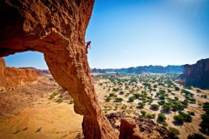 landscapes, Nature, Deserts, Mountaineers, Rock, Climbing, Shrubs, Rock, Formations, Chad,  country
