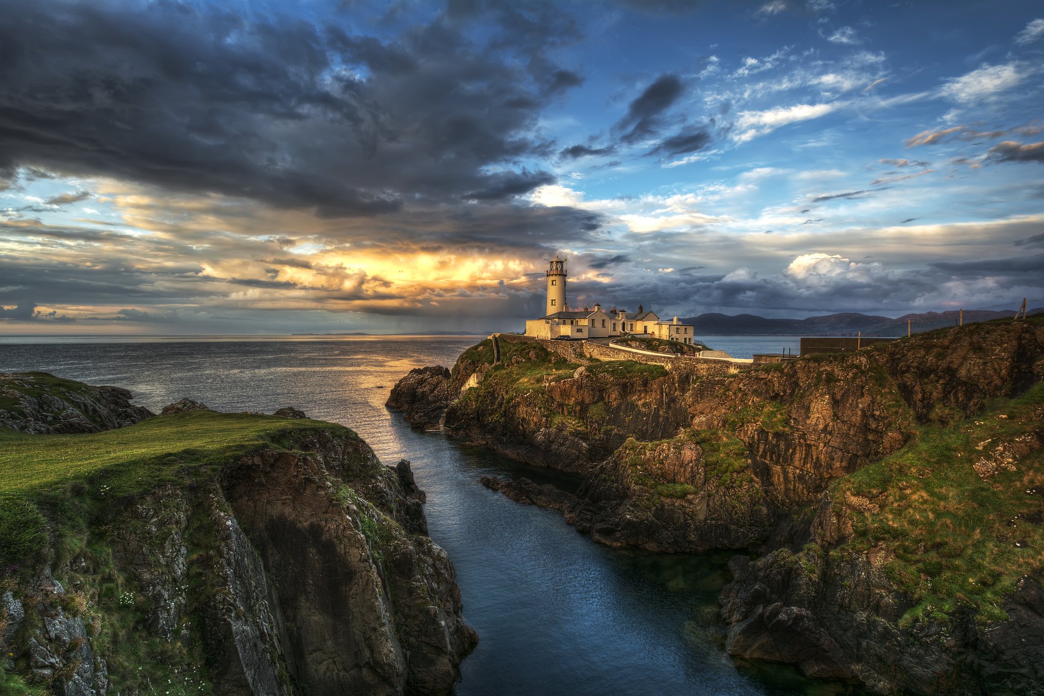 ireland, County, Donegal, Sea, Rocks, Lighthouse Wallpaper