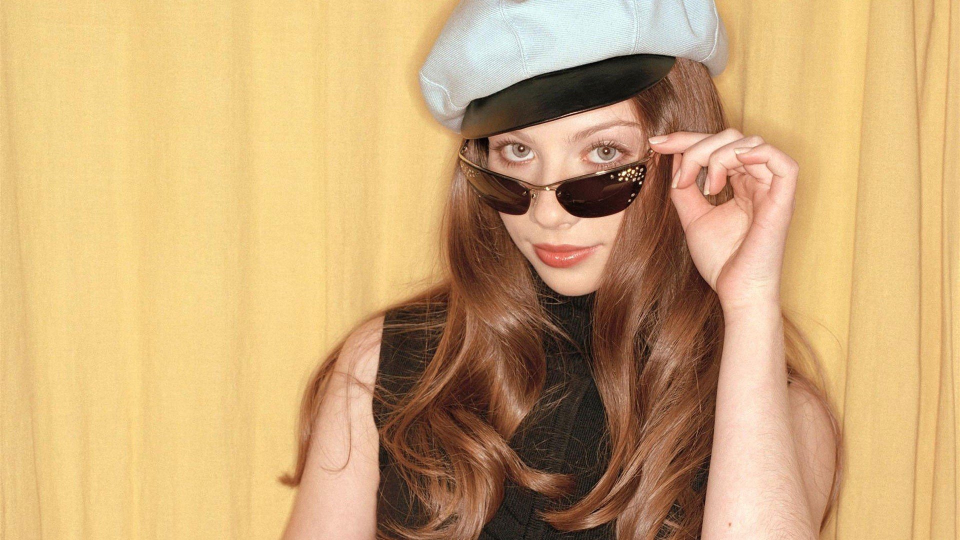 brunettes, Women, Michelle, Trachtenberg, Sailors, Sunglasses Wallpaper