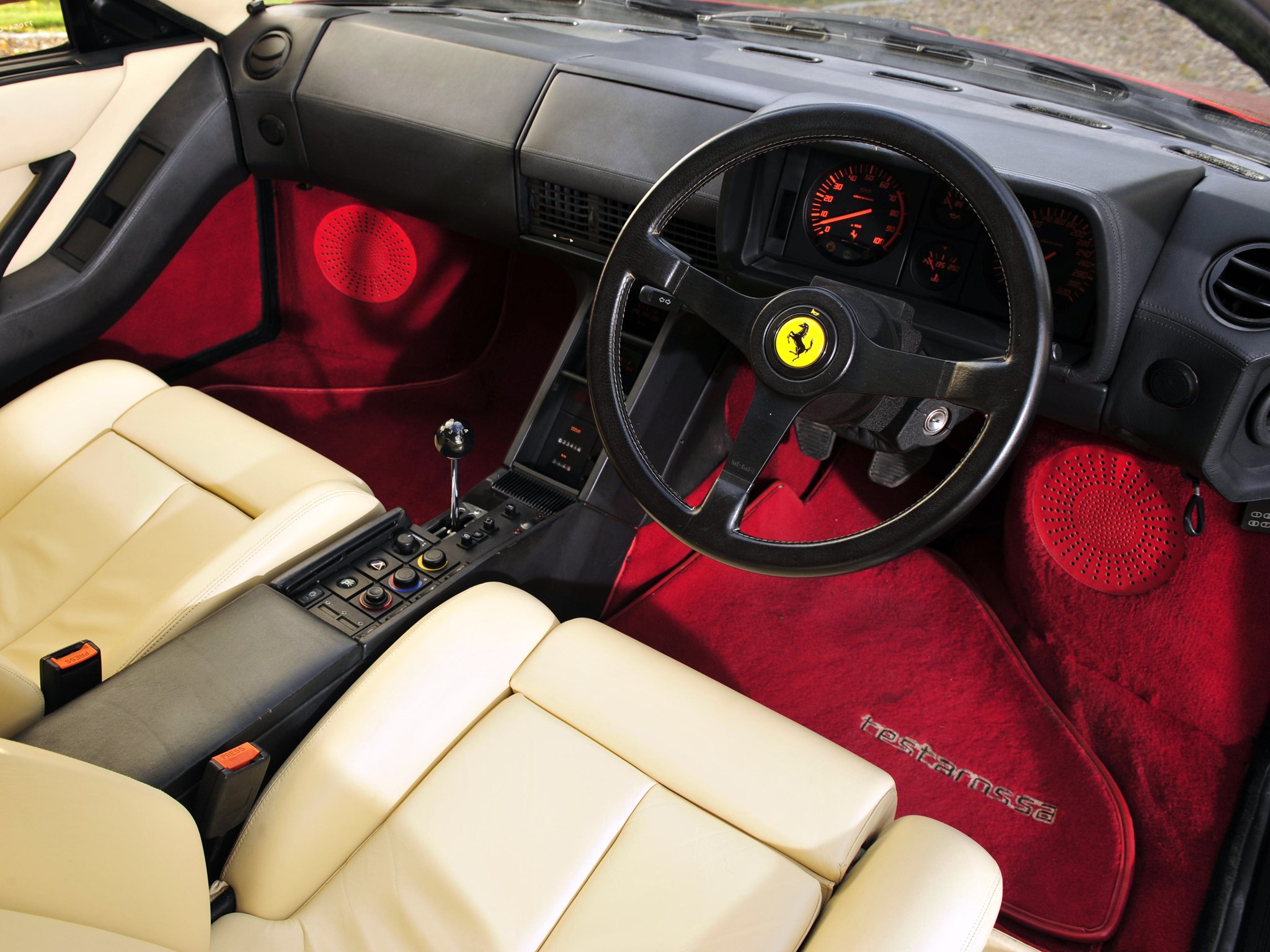 1986 92, Ferrari, Testarossa, Uk spec, Supercar, Interior Wallpaper