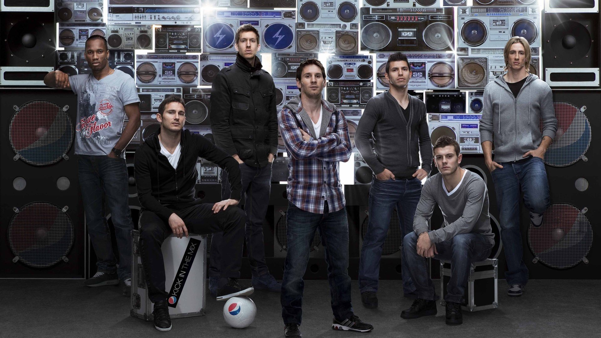 soccer, Lionel, Messi, Fernando, Torres, Didier, Drogba, Calvin, Harris, Wilshere, Lampard Wallpaper