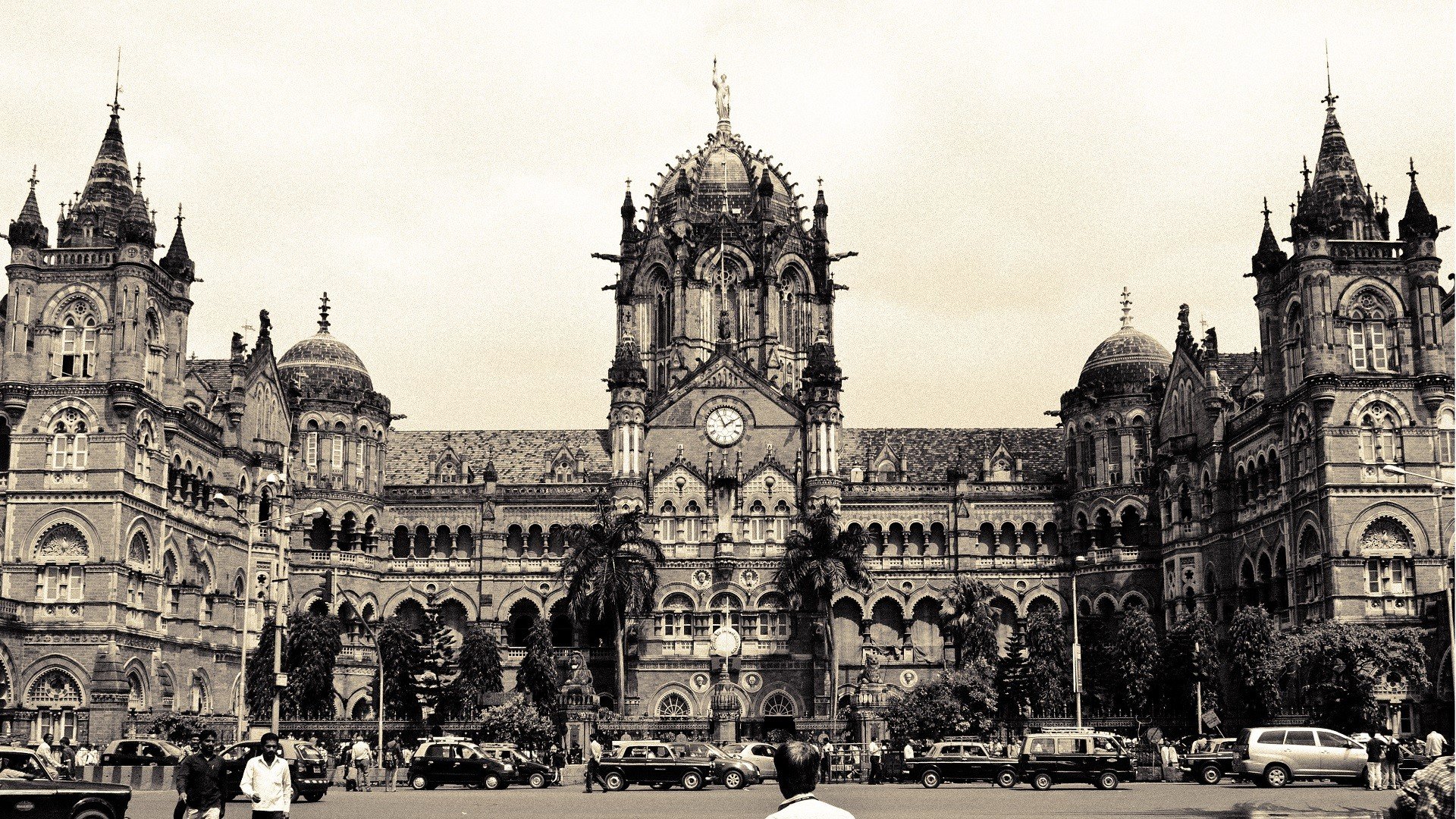 cars, Architecture, Buildings, Crowd, Train, Stations, Grayscale, Mumbai, Aia Wallpaper