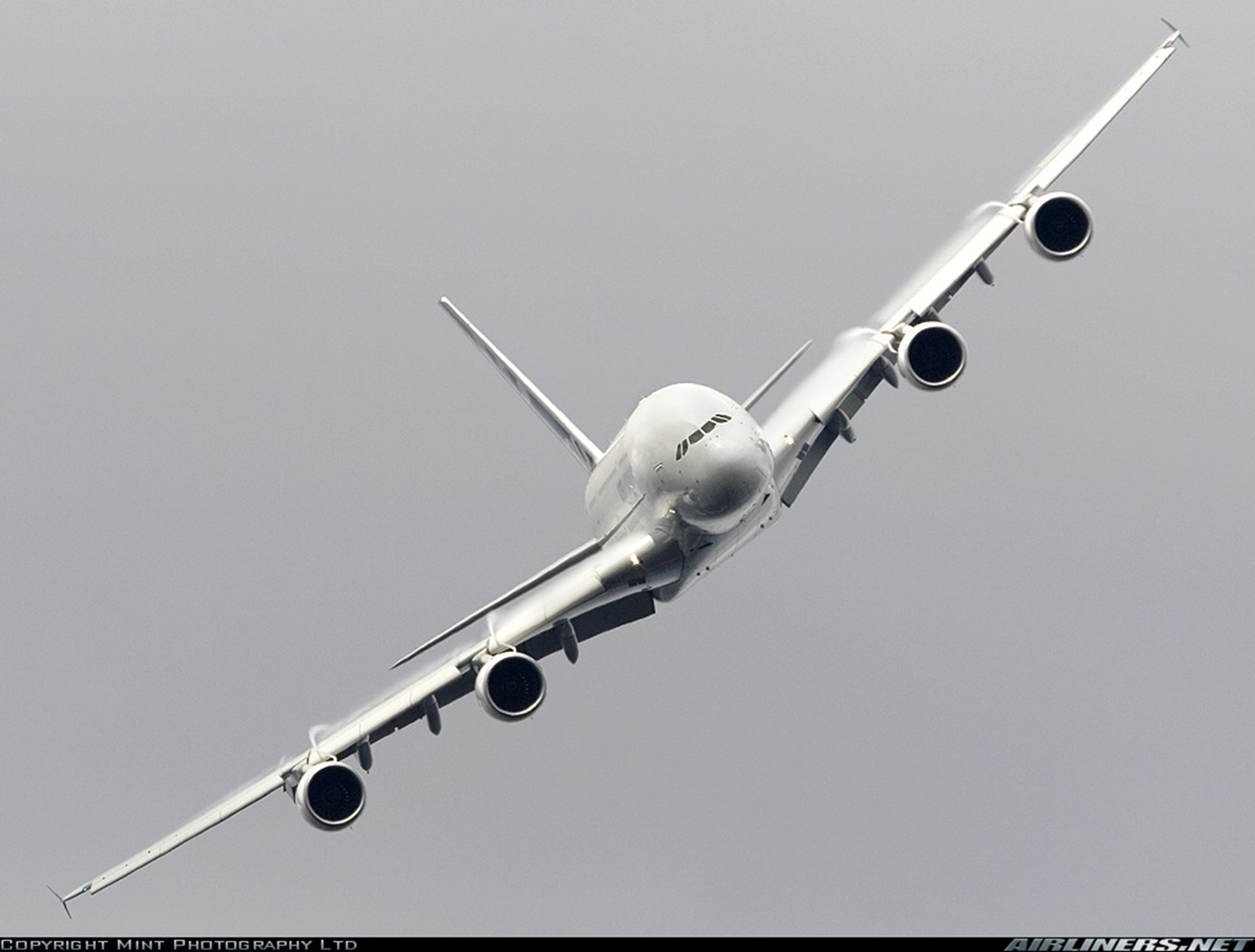 1082693, 1660x1260 Wallpaper