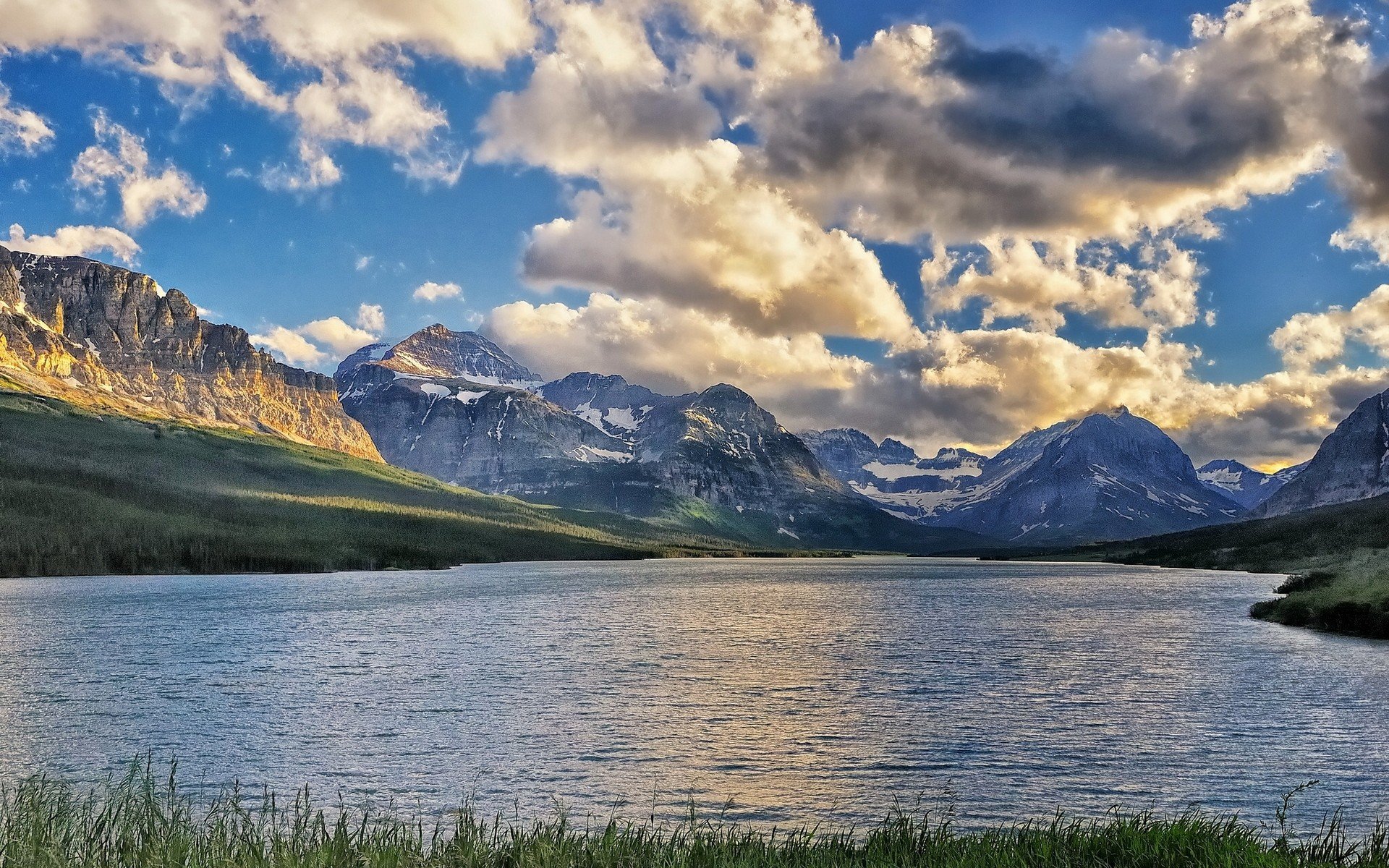 mountains Wallpaper