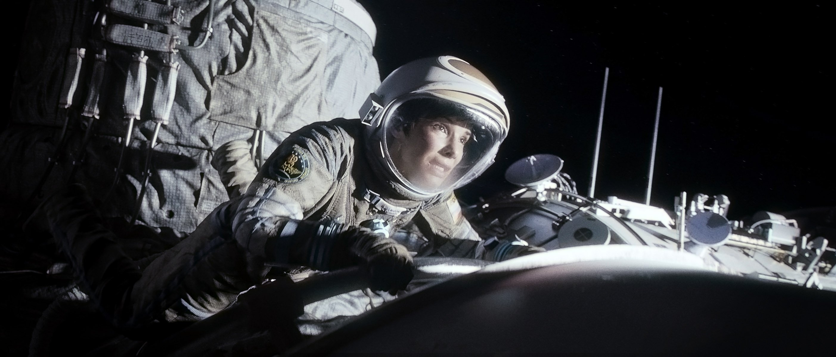gravity, Drama, Sci fi, Thriller, Space, Astronaut, Ti Wallpaper