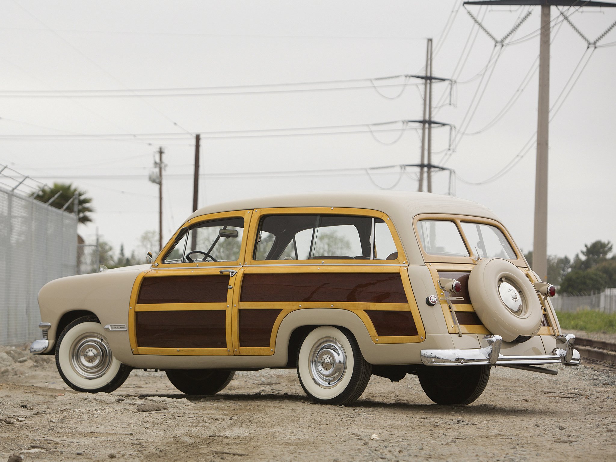 1950, Ford, Custom, Deluxe, Country, Squire, Retro, Woody, Stationwagon Wallpaper