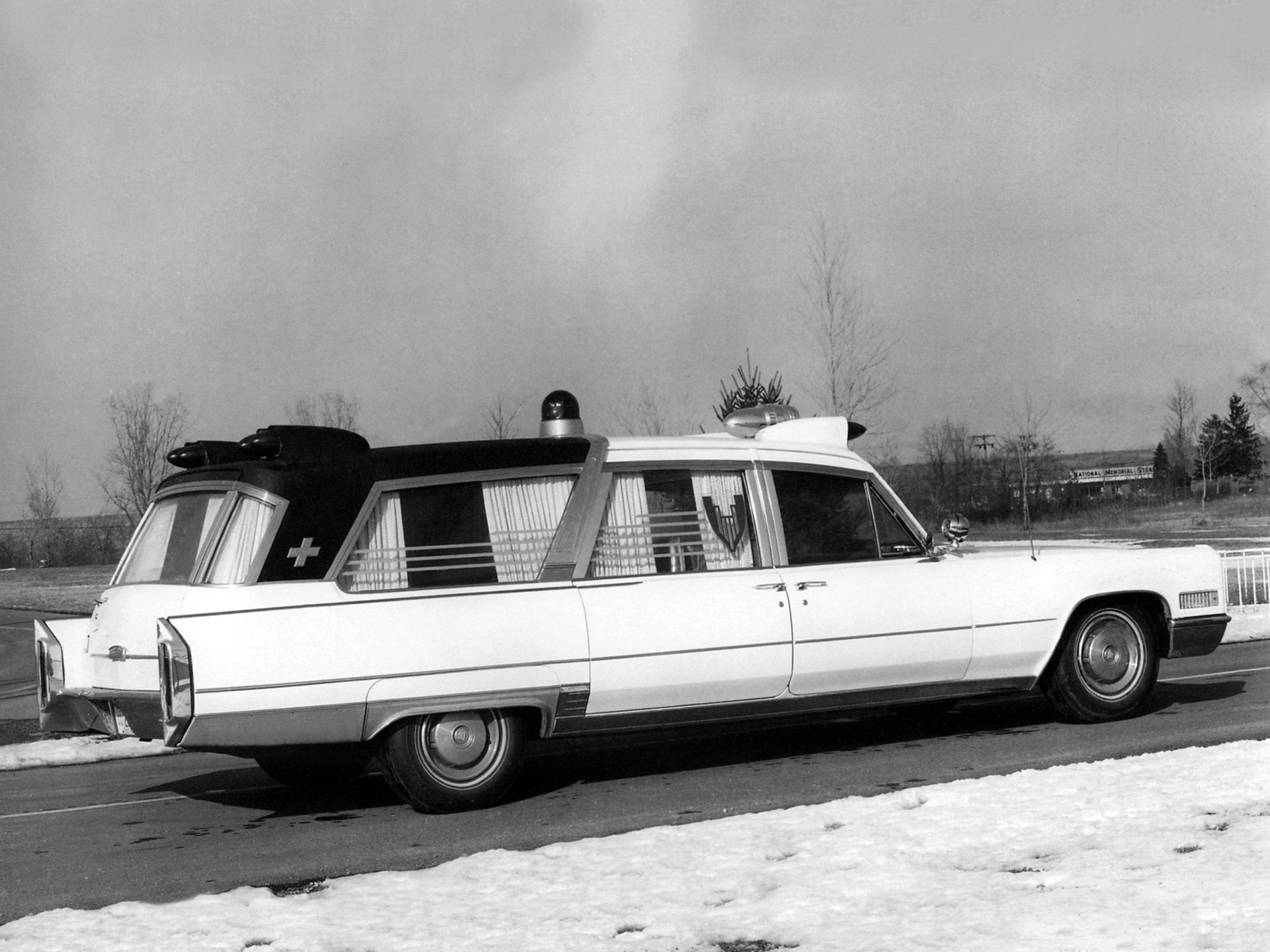 1966, Superior, Cadillac, Crown, Royale, Limousine, Ambulance,  69890z , Emergency, Stationwagon, Classic Wallpaper