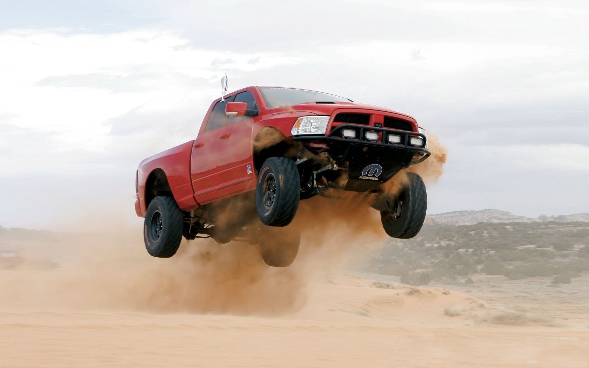 cars, Deserts, Jumping, Dodge, Mopar, Vehicles, Offroad Wallpaper