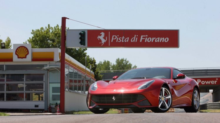 ferrari, F12, Berlinetta, Supercars HD Wallpaper Desktop Background