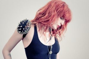tattoos, Women, Redheads, Spikes, Singers, Necklaces, Shoulders, Florence, Welch, White, Background
