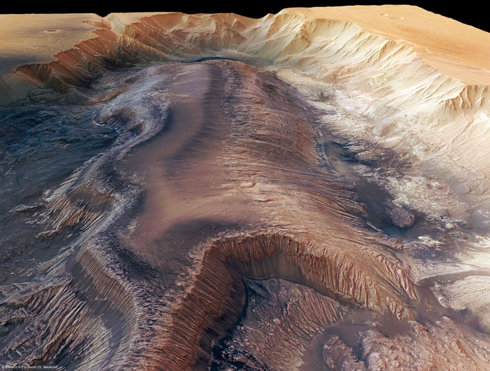 Esa Europe Spacehebes Chasma A Trough In The Grand Canyon Of