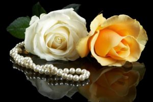 pearls, Necklaces, Roses