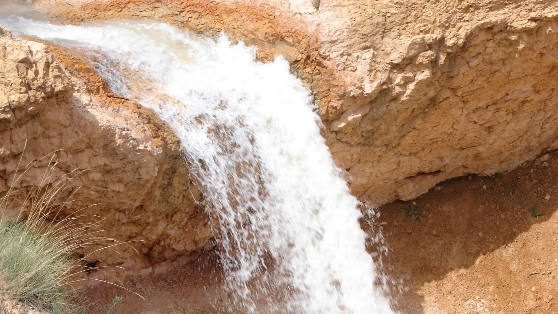 rocks, Waterfalls Wallpaper