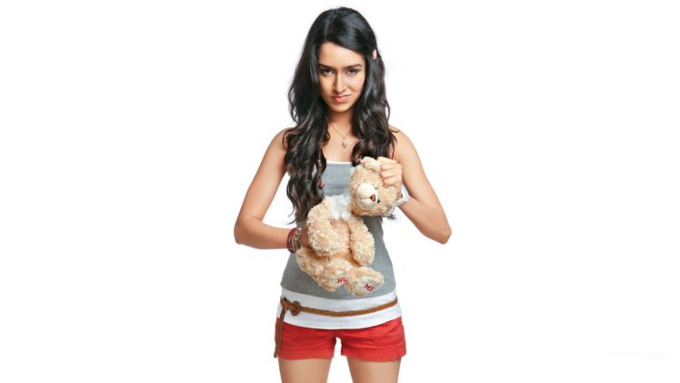 women, Actress, Long, Hair, Bollywood, Shorts, Teddy, Bears, Shraddha, Kapoor HD Wallpaper Desktop Background
