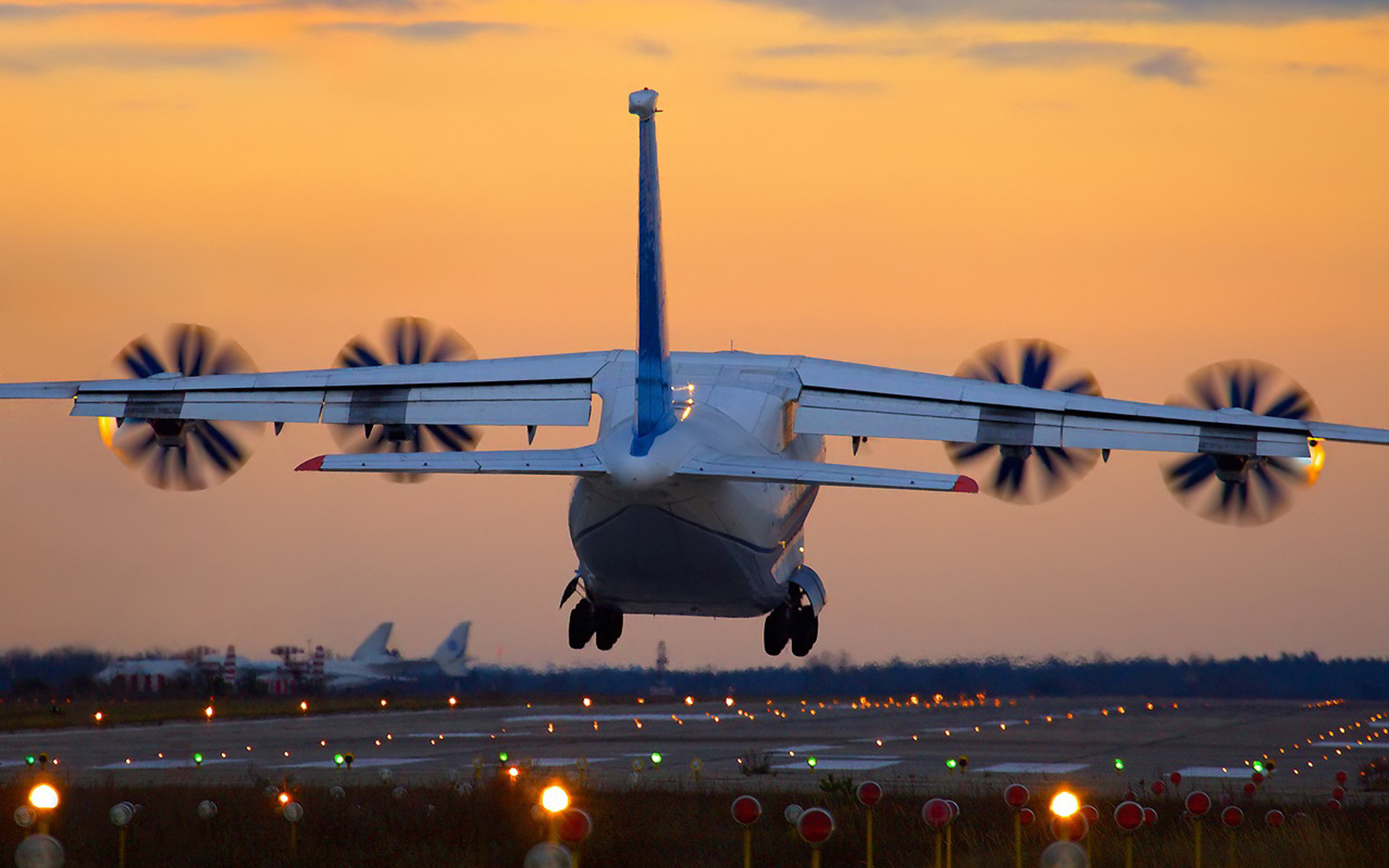 antonov, An 70, Transport, Military, Airplane, Sunset, Sunrise, Sky Wallpaper
