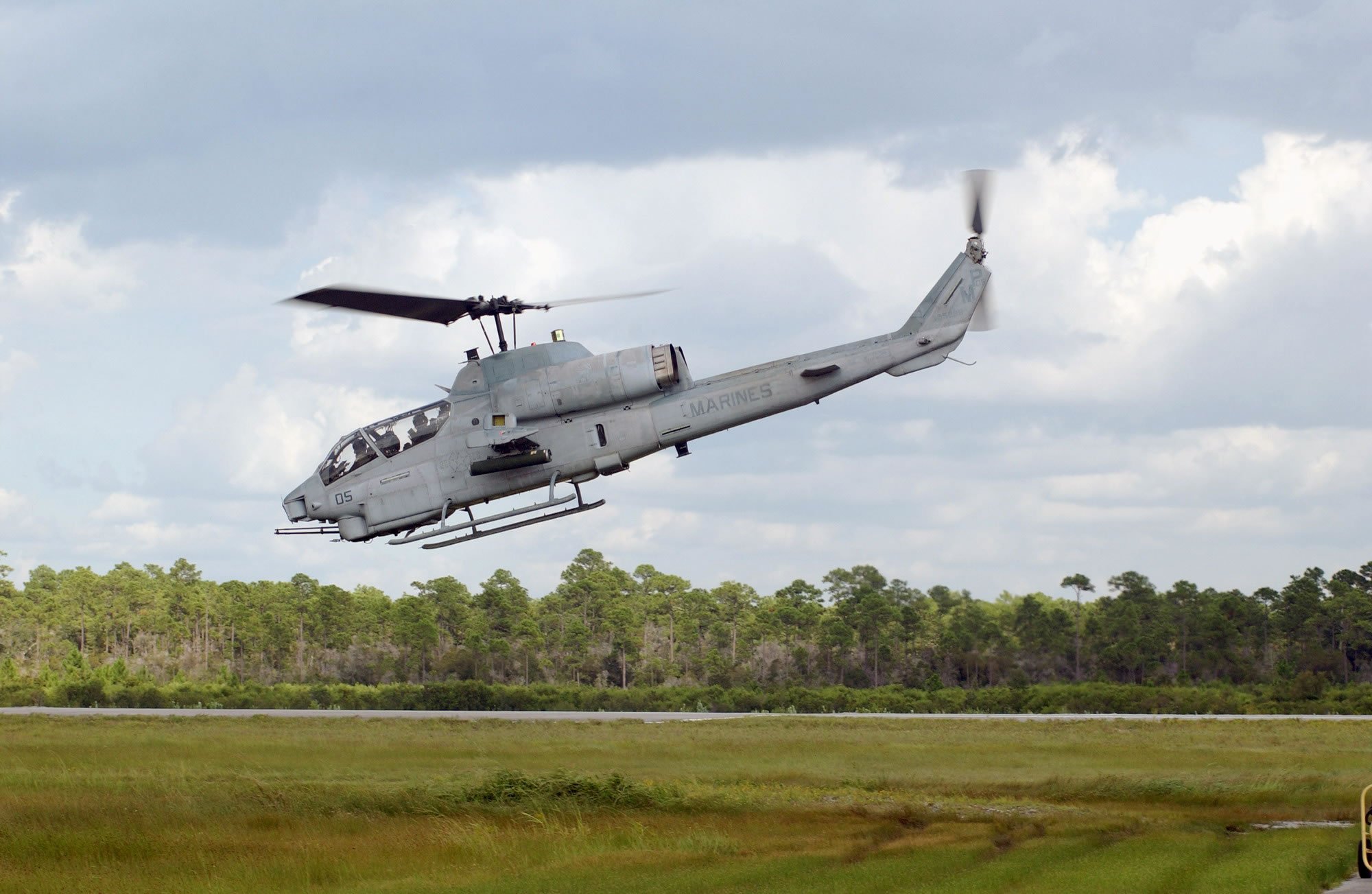 ah 1w, Super, Cobra, Attack, Helicopter, Military, Weapon, Aircraft,  101 Wallpaper