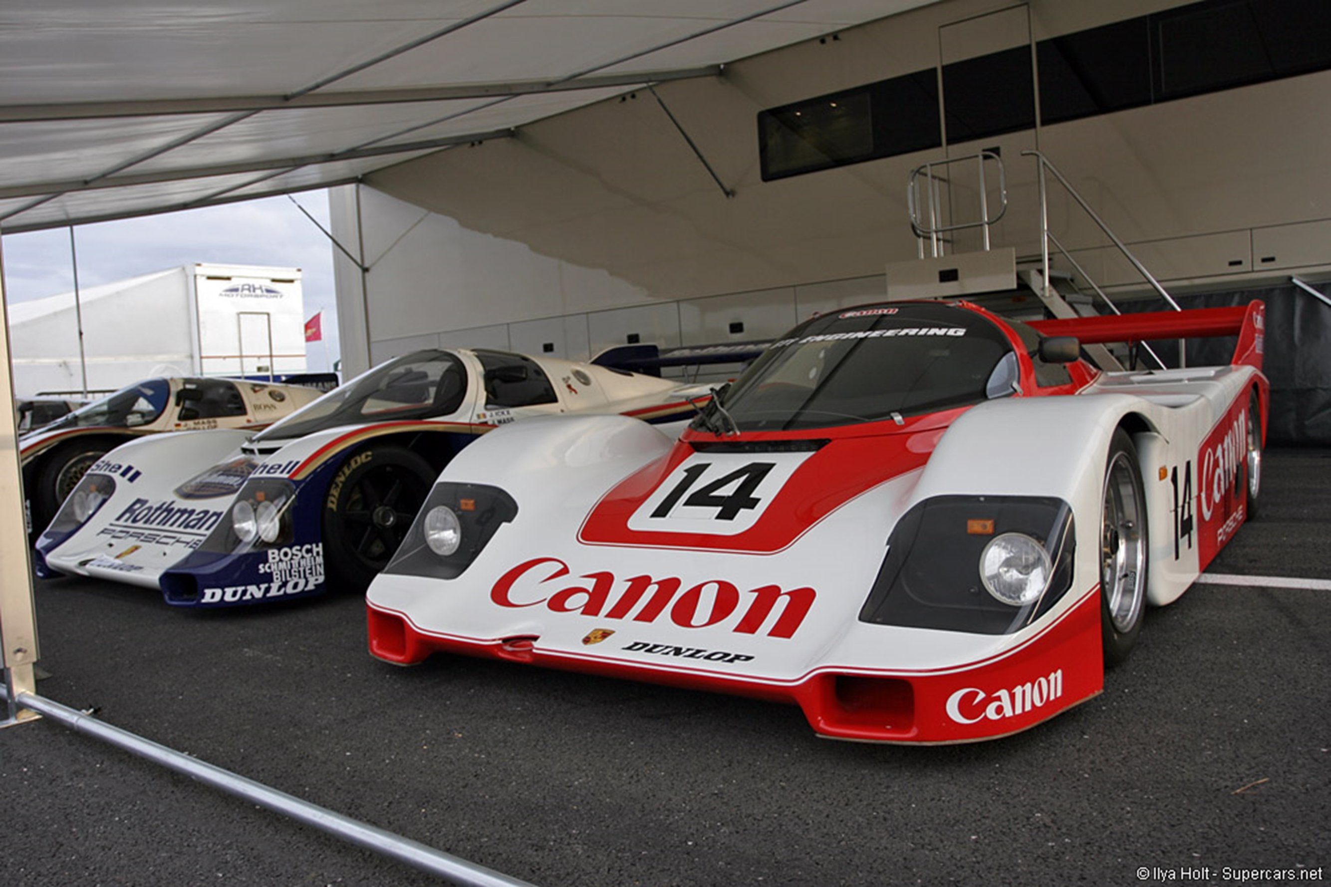 633040, 2667x1779 Wallpaper