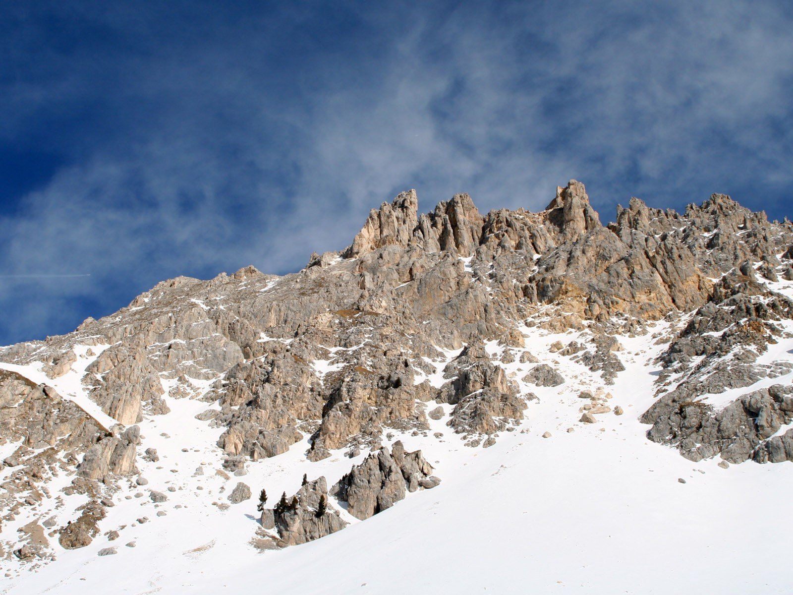 mountains, Landscapes, Snow, Skylines Wallpaper