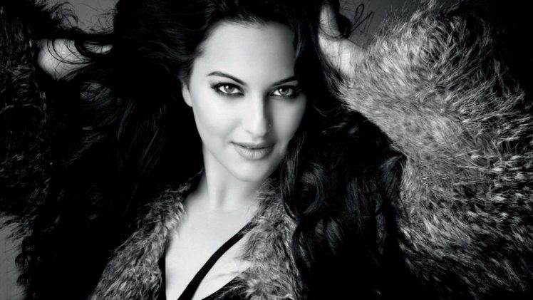 sonakshi, Sinha, Indian, Actress, Bollywood, Babe, Model,  20 HD Wallpaper Desktop Background