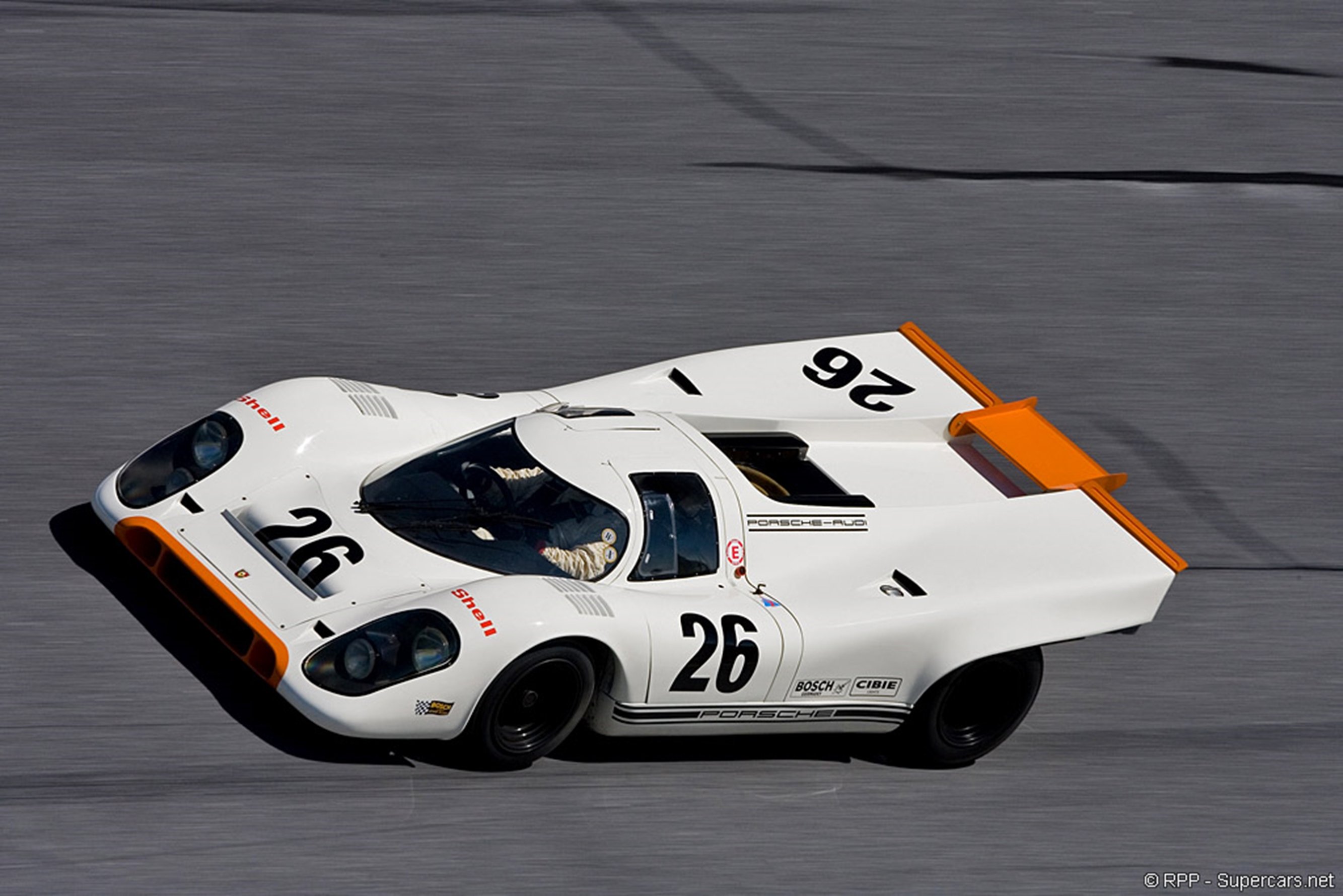 689577, 2667x1779 Wallpaper