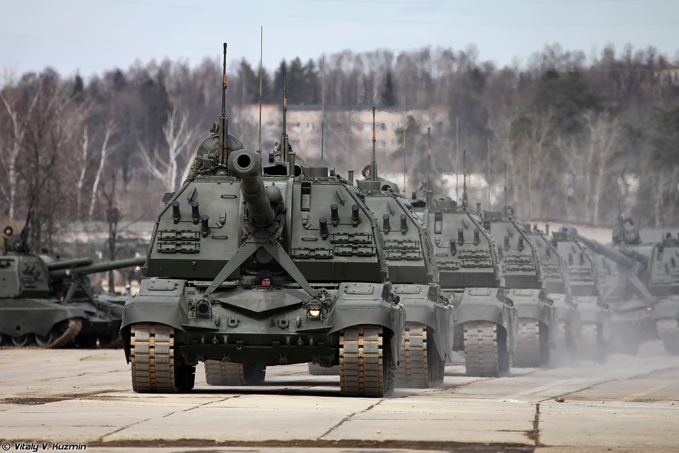 2s19m2, Msta s, Sph, Armoured, Howtizer, April, 9th, Rehearsal, In, Alabino, Of, 2014, Victory, Day, Parade, Russia, Military, Army, Russian Wallpaper