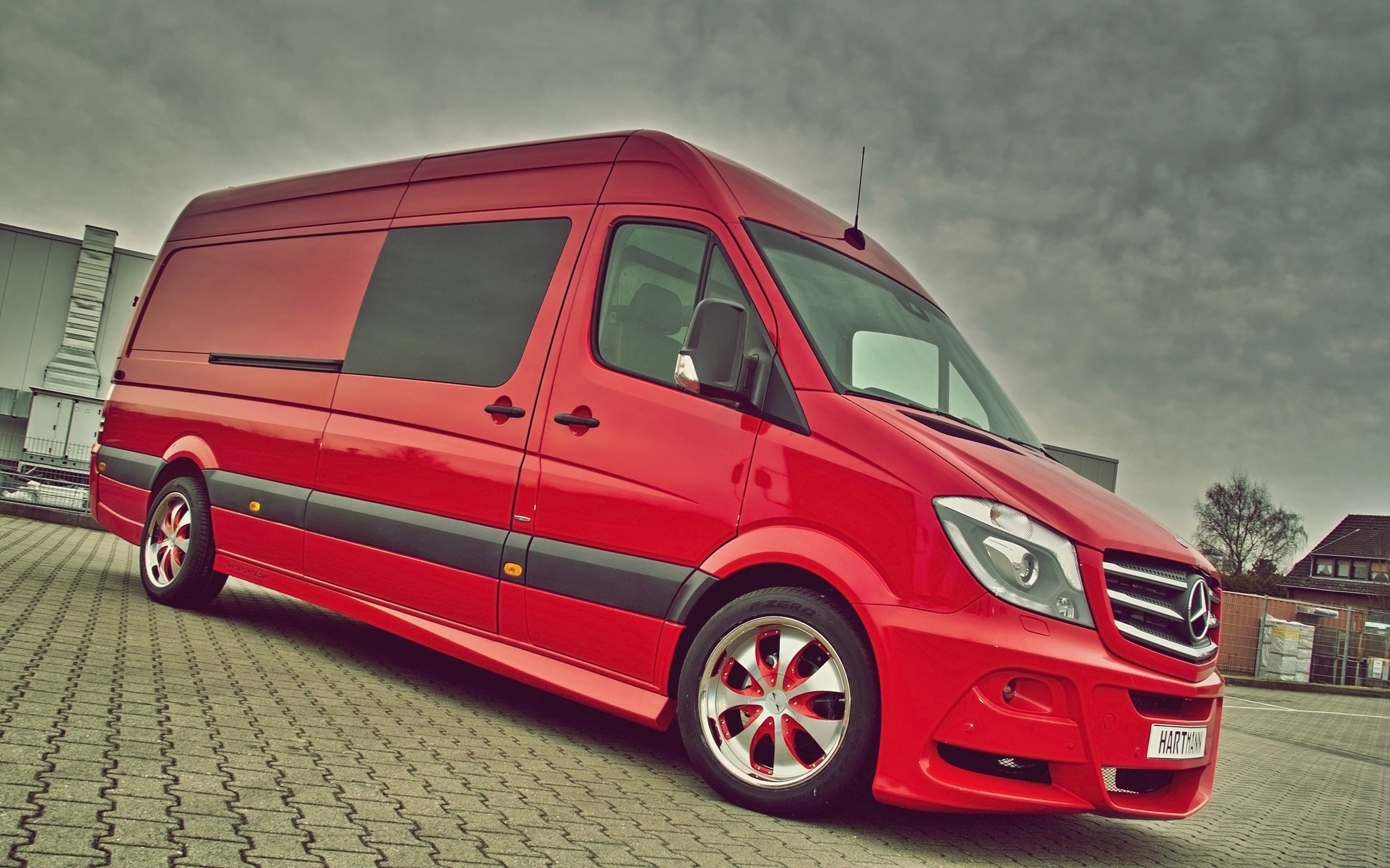 2014 hartmann tuning mercedes benz sprinter static 5 2560x1600 Wallpaper
