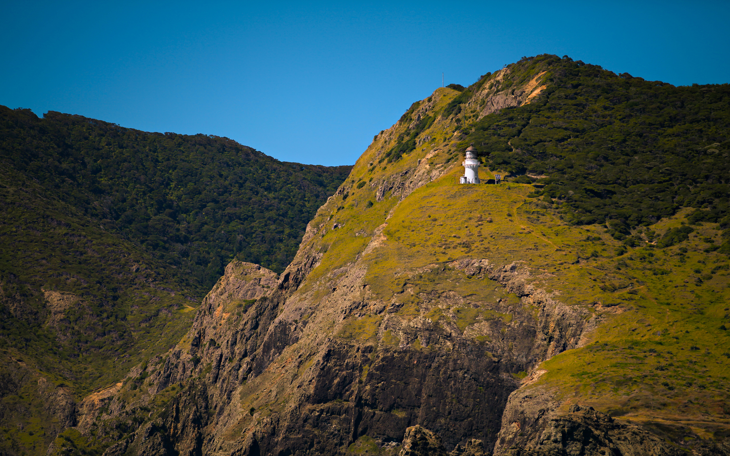 lighthouse, On, The, Mountain Wallpaper