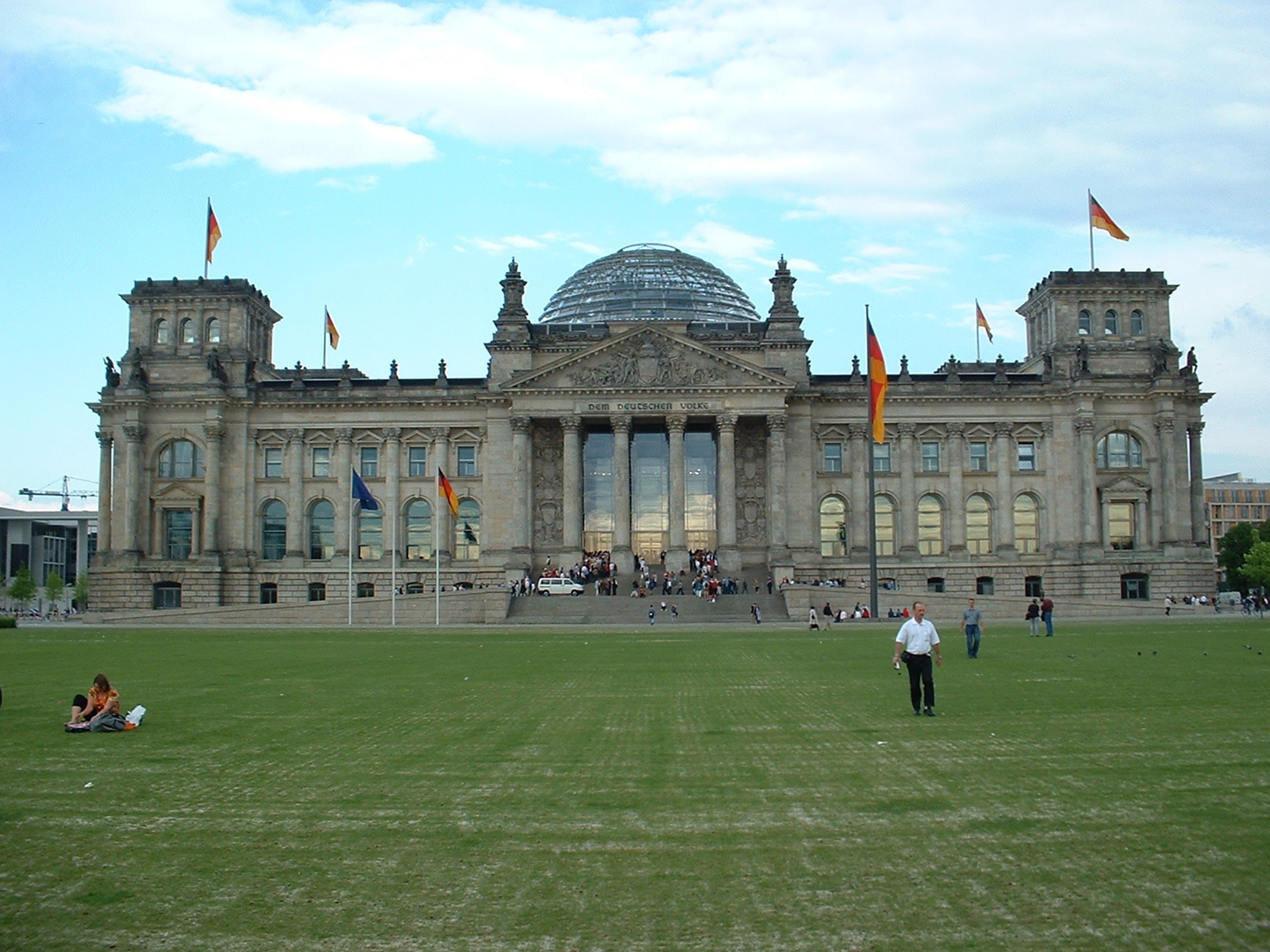 front, Reichstag, Building, Berlin, Germany, City, 4000x3000 Wallpaper