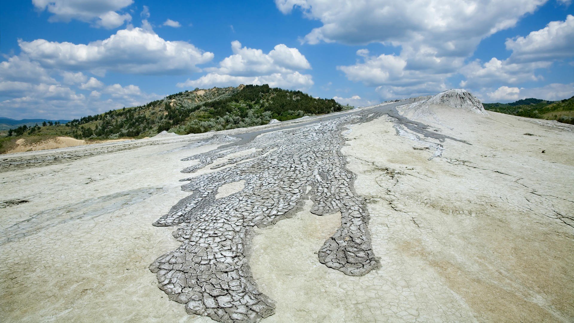 volcanoes, Romania, Mud Wallpaper