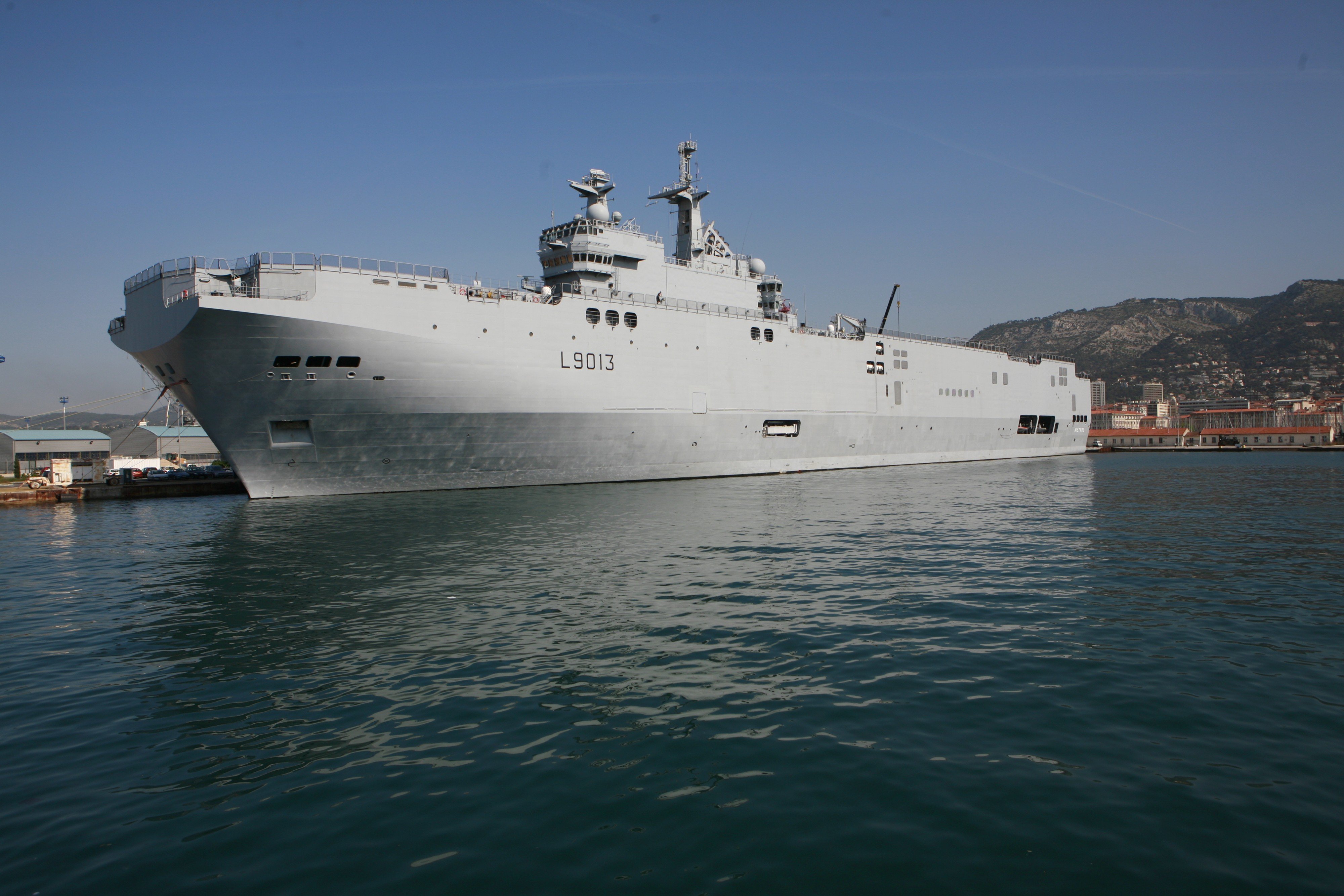 france, Mistral, Warship, Navy, Ship, War, 4000x2667 Wallpaper
