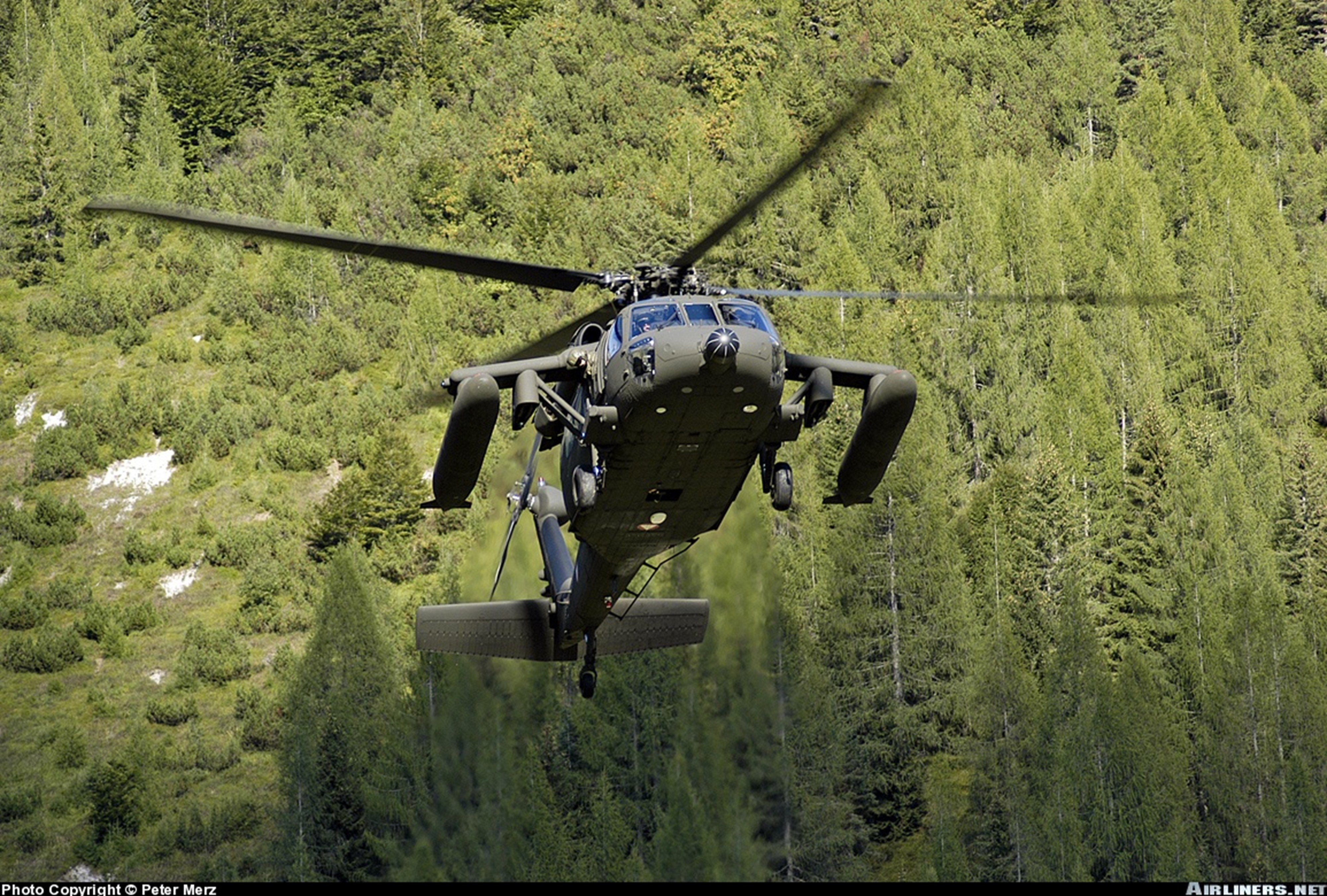 helicopter, Aircraft, Black hawk, Transport, Military, Arm Wallpaper