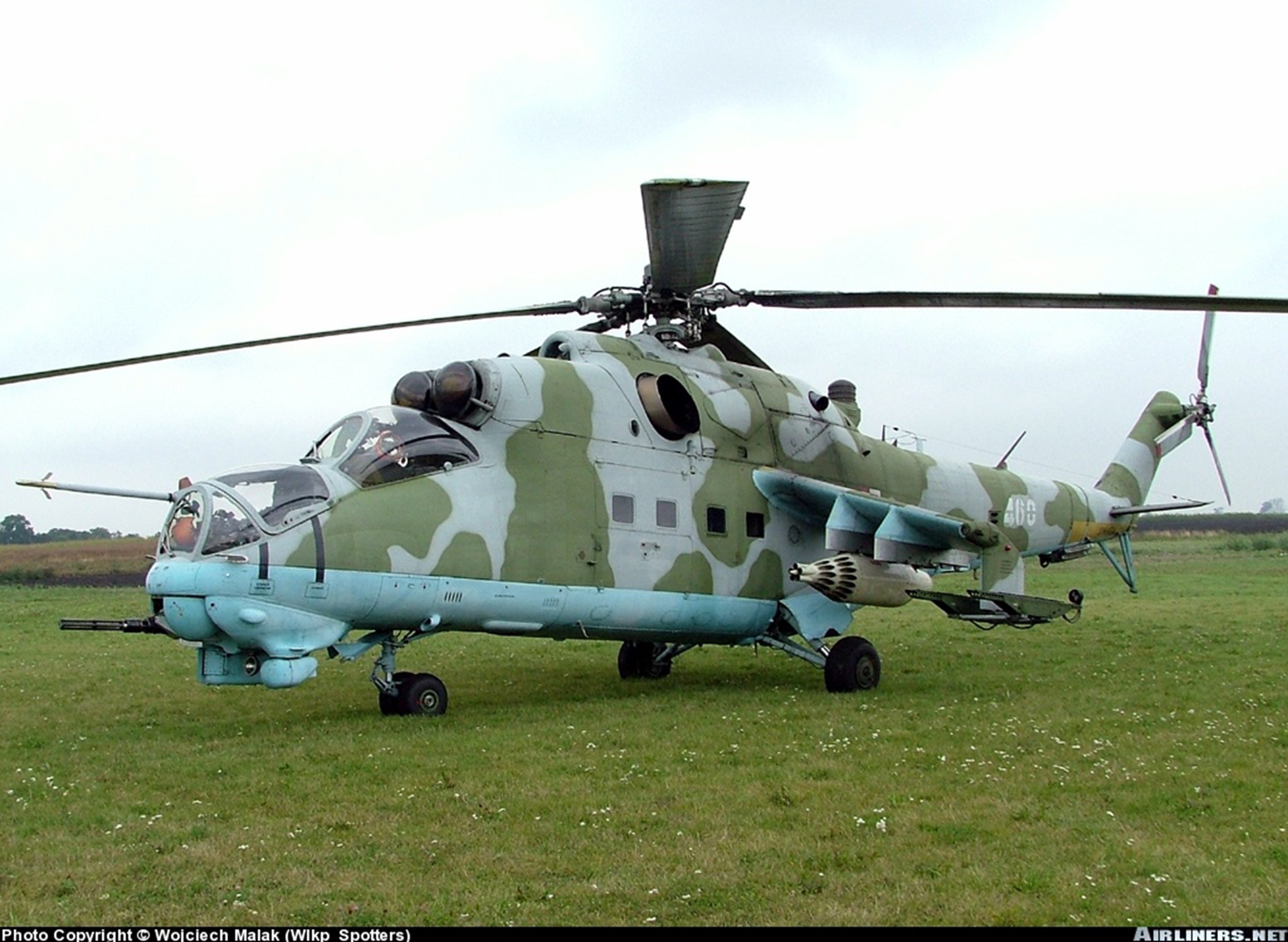 helicopter, Aircraft, Attack, Military, Army, Poland, Mil mi Wallpaper