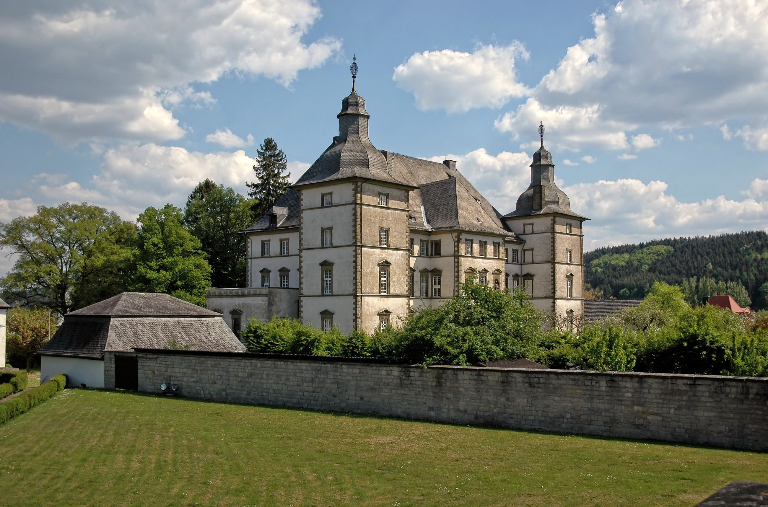 germany, Castles, Deutschordensschloss, Muelheim, Lawn, Fence, Cities Wallpaper