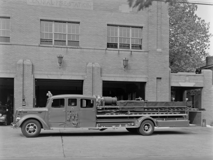 1941, International, D series, Firetruck, Emergency, Semi, Tractor, Retro HD Wallpaper Desktop Background