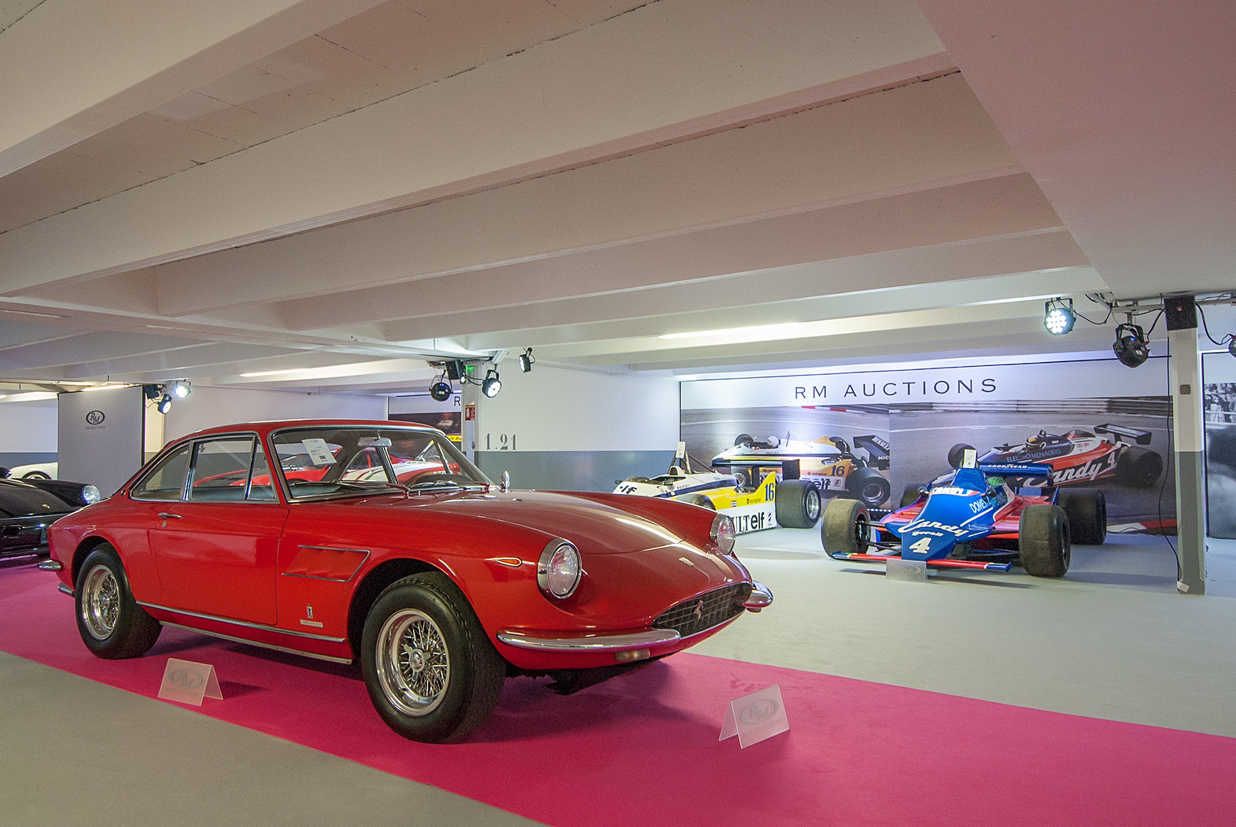 rmand039s, Auction, In, Monaco, Classic, Car, 1968, Ferrari, 330, Gtc, 4000x2677 Wallpaper