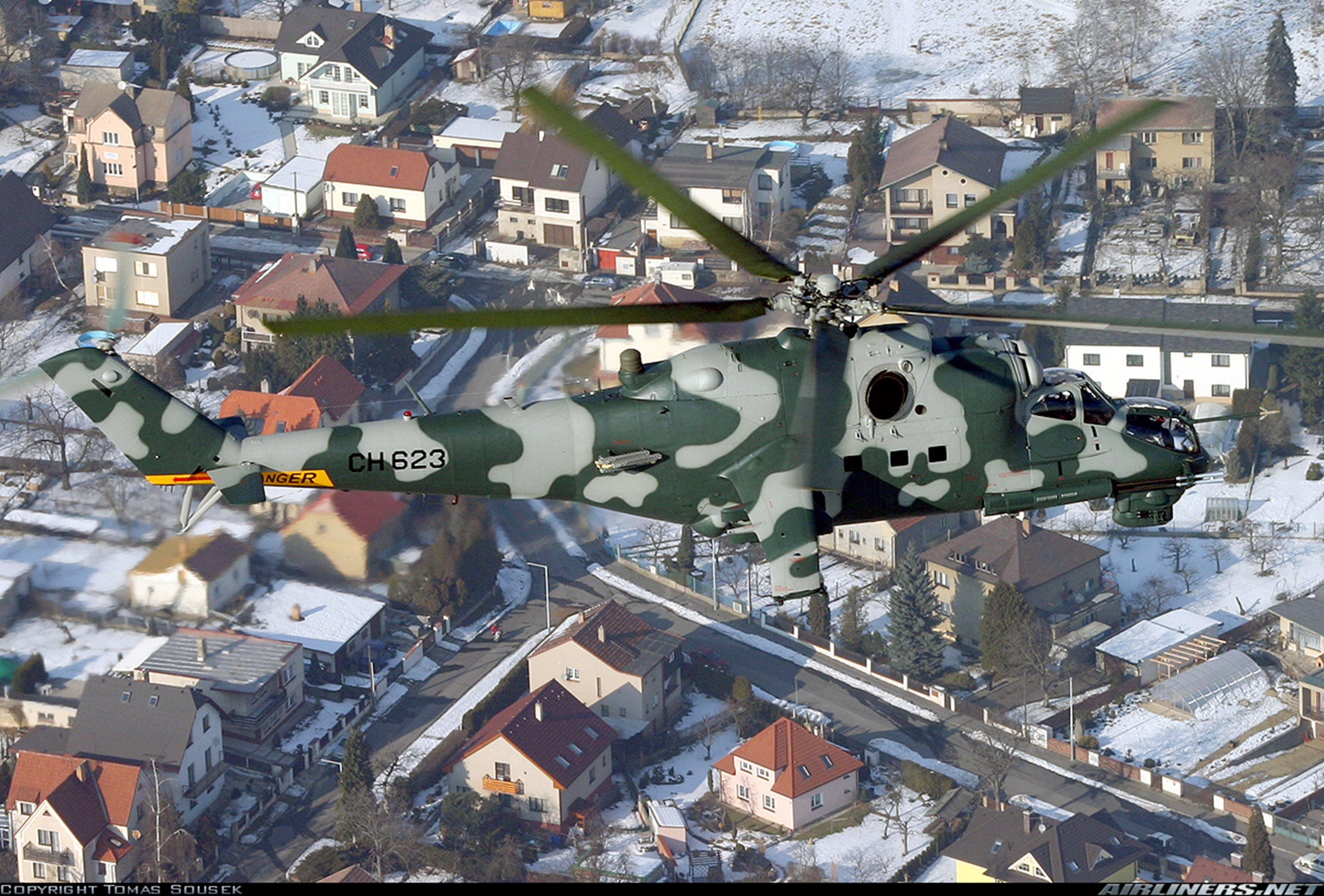 helicopter, Aircraft, Attack, Military, Army, Mil mi, Citie Wallpaper