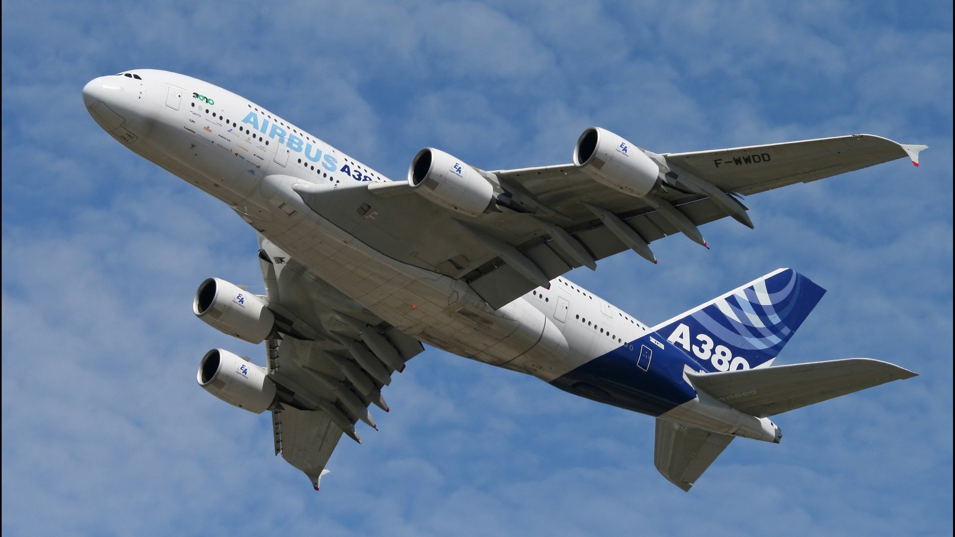 airbus, A380, Airliner, Plane, Airplane, Transport,  52 Wallpaper