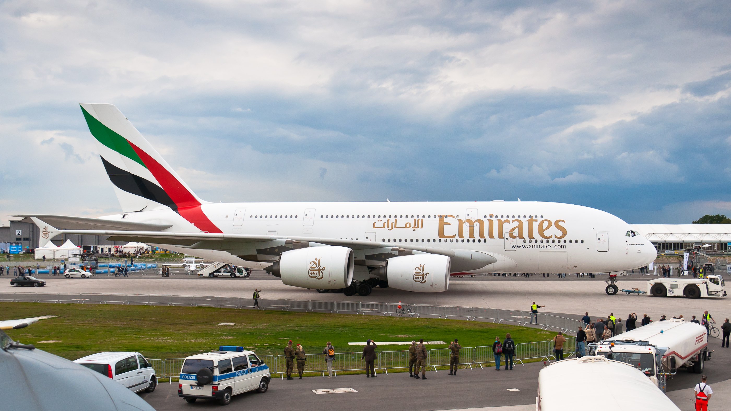 airbus, A380, Airliner, Plane, Airplane, Transport,  56 Wallpaper